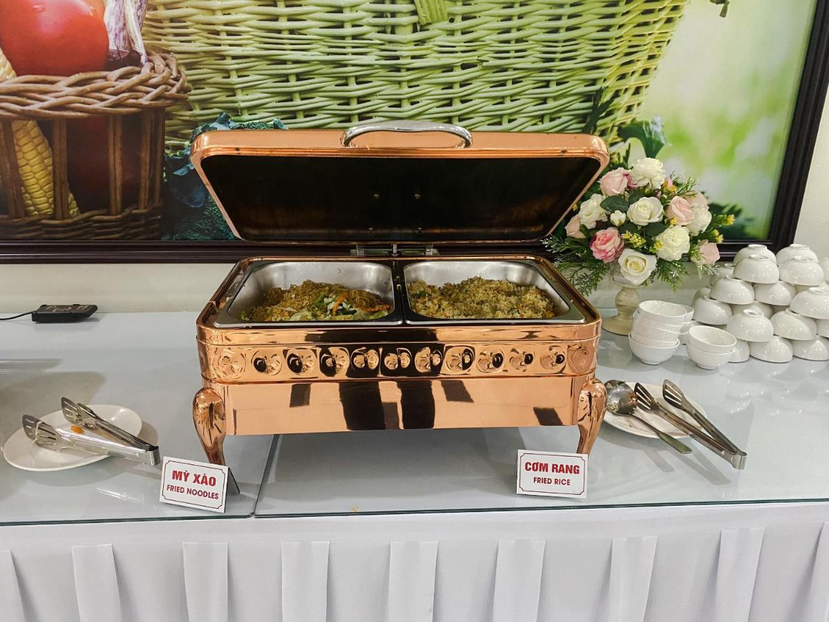 ホテル Khach San Hoa Ban Trang ソンラ エクステリア 写真